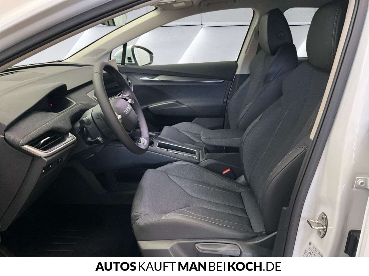 Fahrzeugbild eines Skoda ELROQ