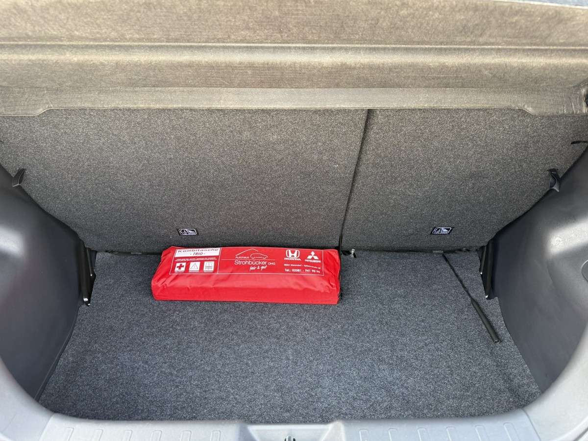 Fahrzeugbild eines Mitsubishi Space Star