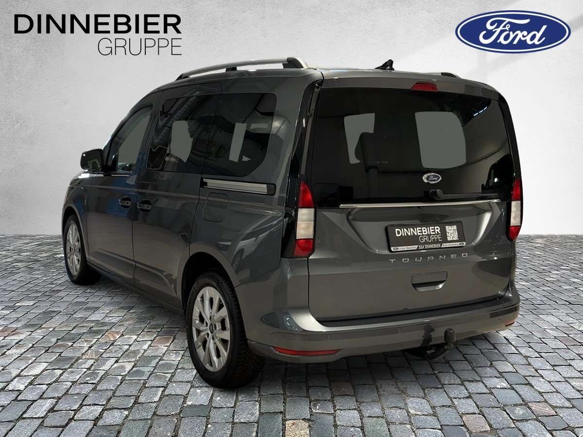 Fahrzeugbild eines Ford Tourneo Connect
