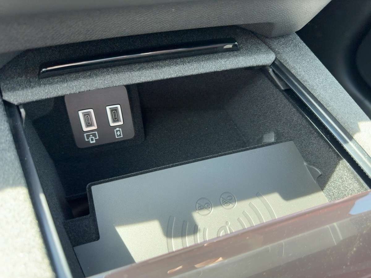 Fahrzeugbild eines Opel Grandland X