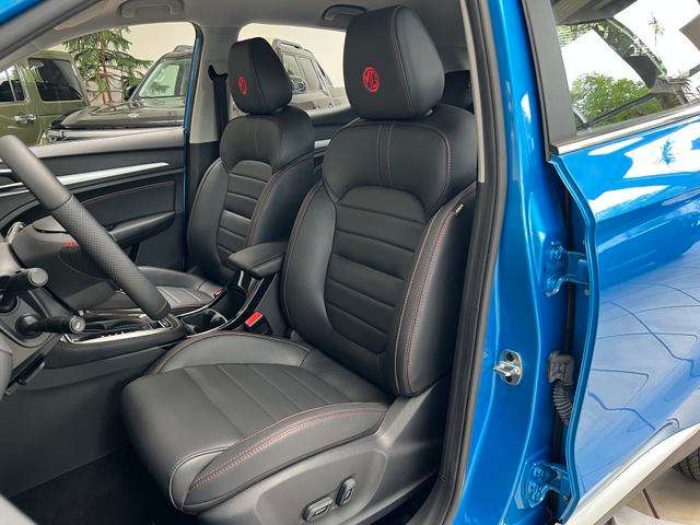 Fahrzeugbild eines MG ZS