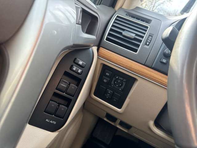 Fahrzeugbild eines Toyota Land Cruiser