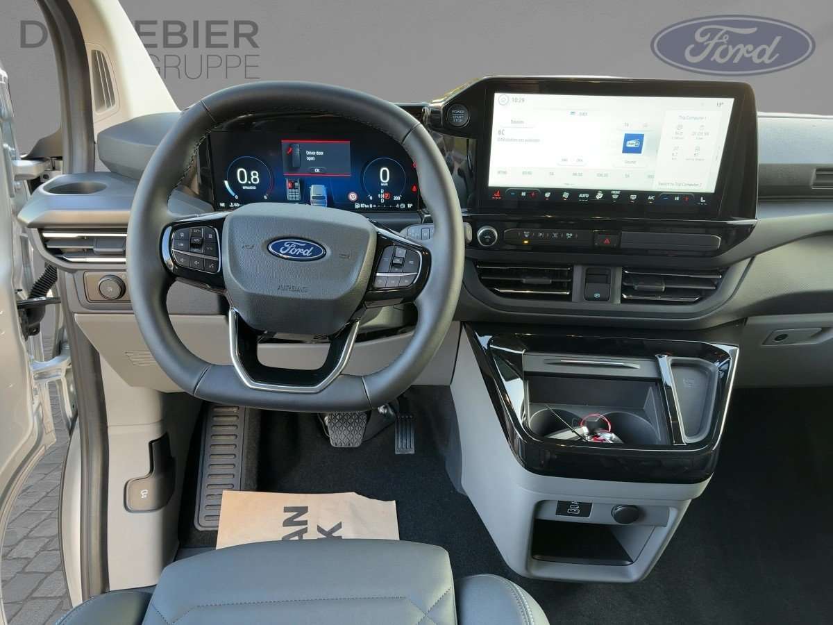 Fahrzeugbild eines Ford Tourneo Custom
