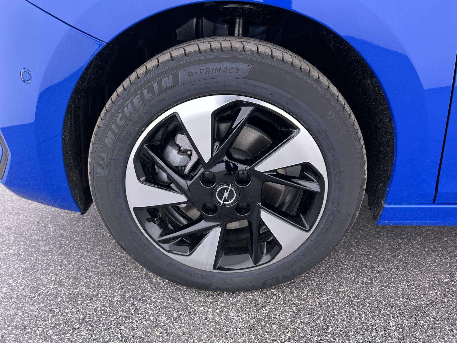 Fahrzeugbild eines Opel Corsa