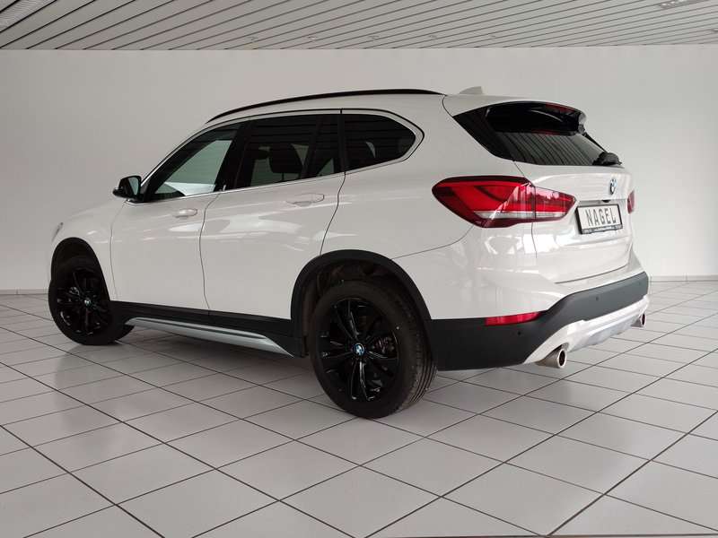 Fahrzeugbild eines BMW X1