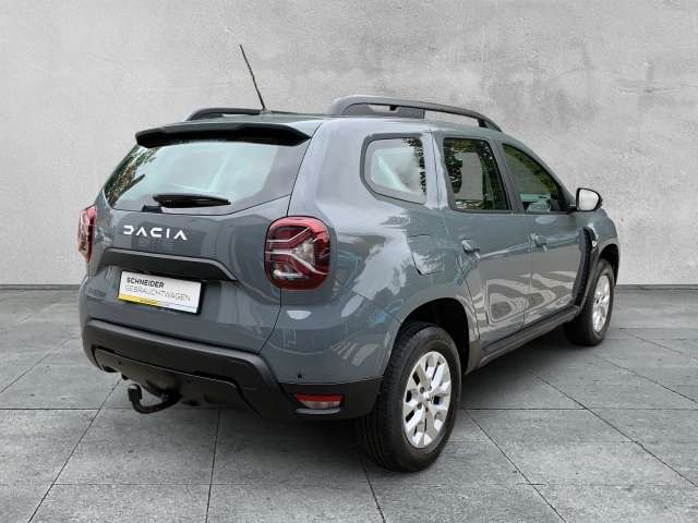 Fahrzeugbild eines Dacia Duster