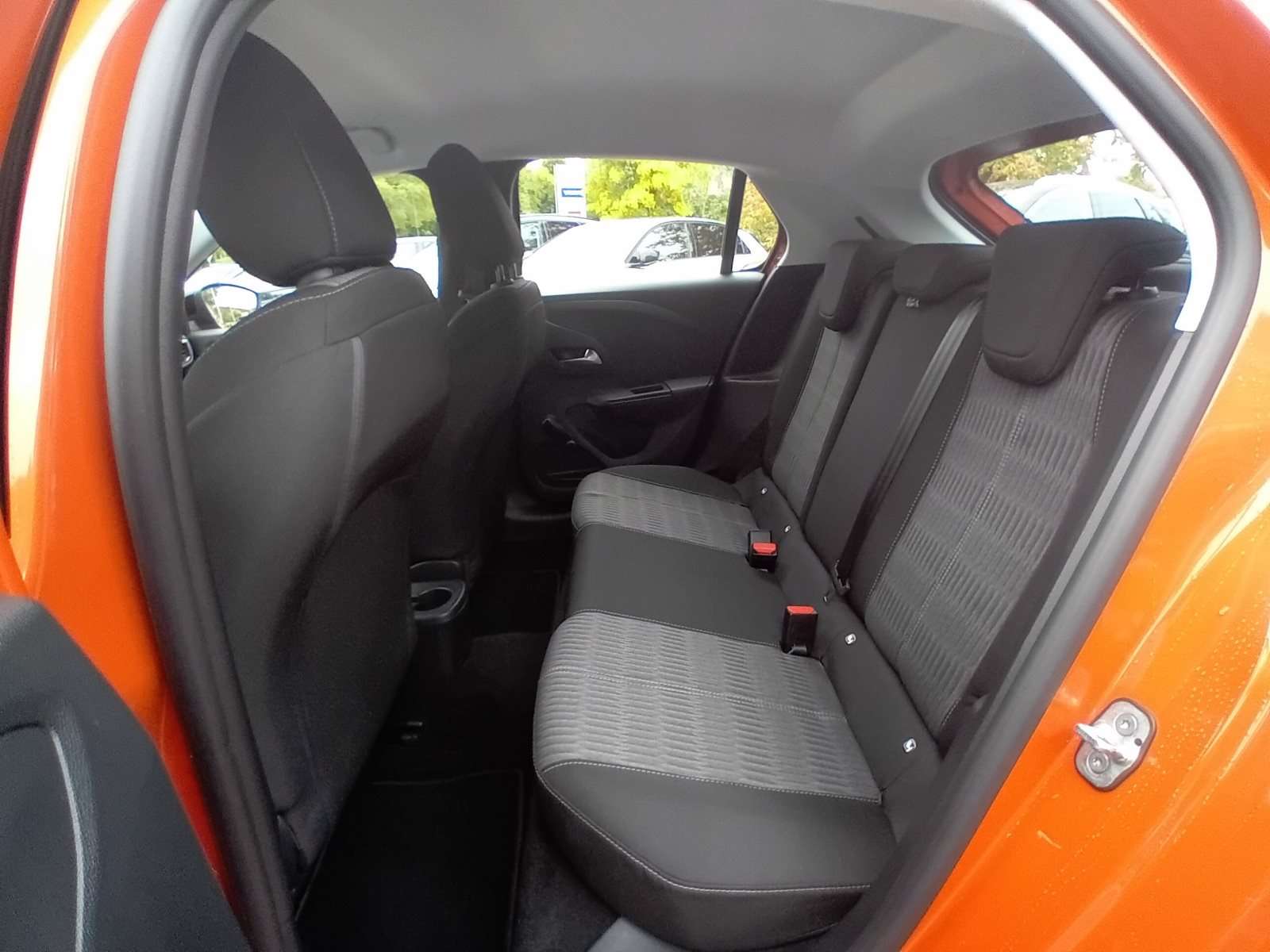 Fahrzeugbild eines Opel Corsa