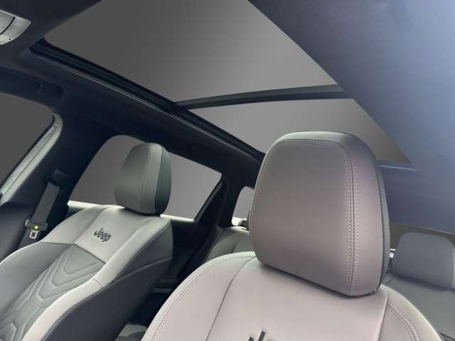 Fahrzeugbild eines Jeep Compass