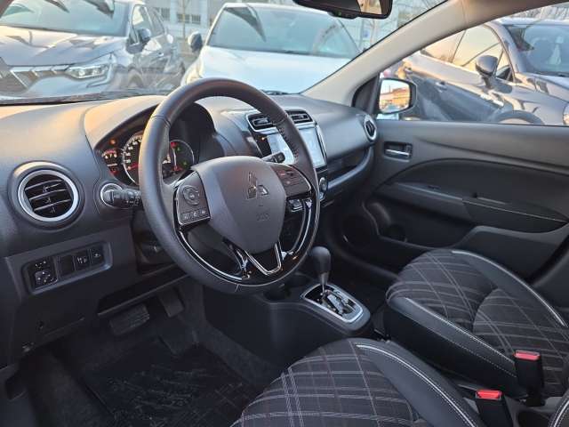 Fahrzeugbild eines Mitsubishi Space Star