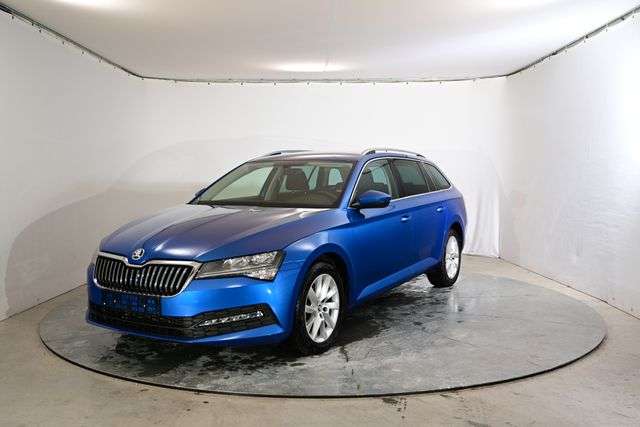 Fahrzeugbild eines Skoda Superb