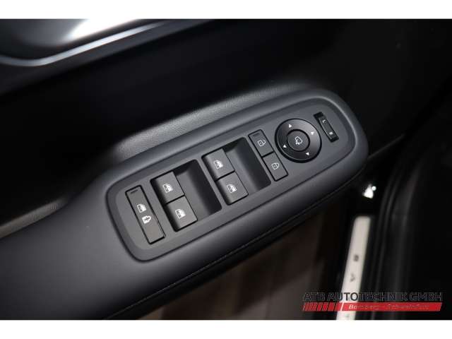 Fahrzeugbild eines Hyundai Santa Fe