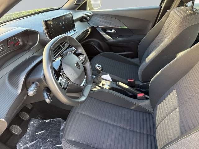 Fahrzeugbild eines Peugeot 2008