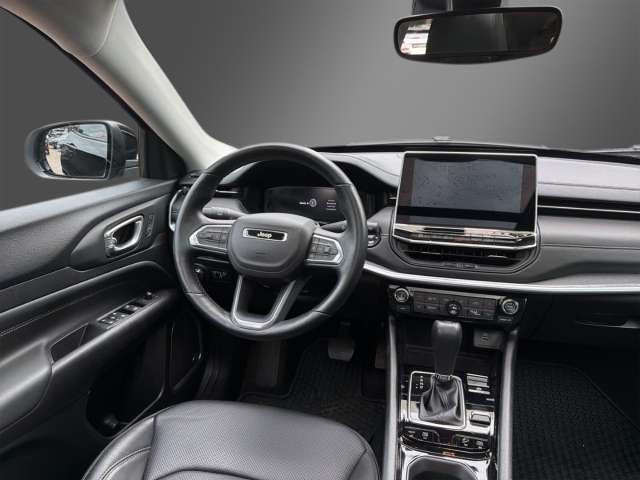 Fahrzeugbild eines Jeep Compass