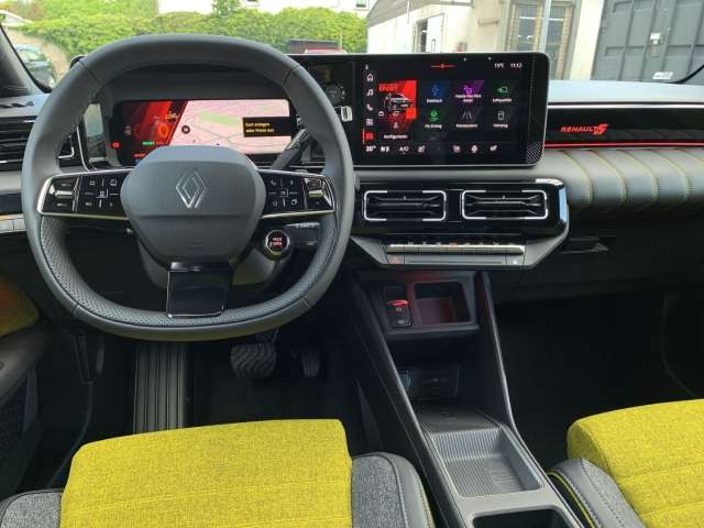 Fahrzeugbild eines Renault 5 E-TECH