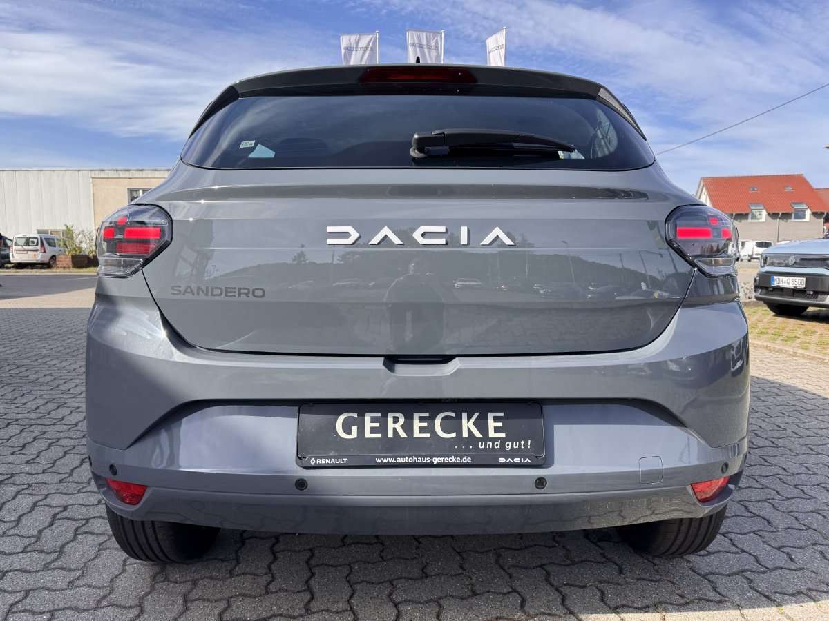 Fahrzeugbild eines Dacia Sandero