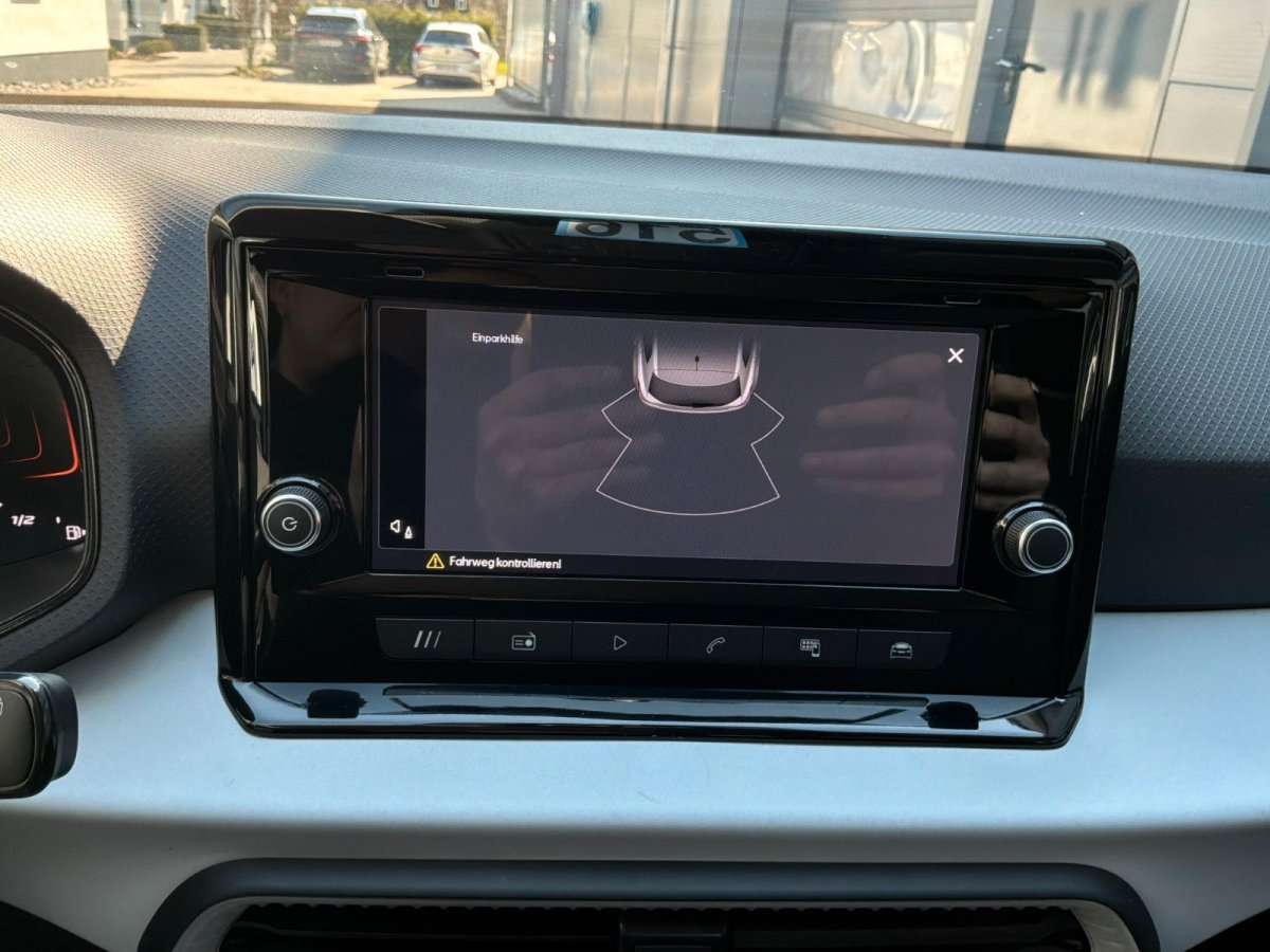 Fahrzeugbild eines SEAT Ibiza