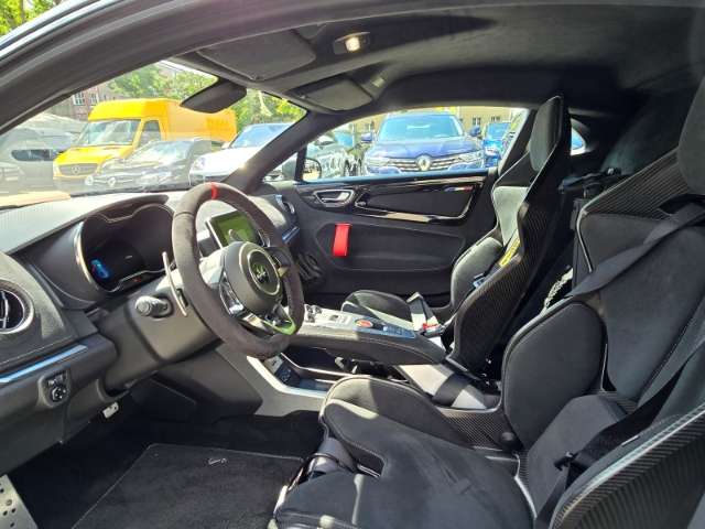 Fahrzeugbild eines Alpine A110