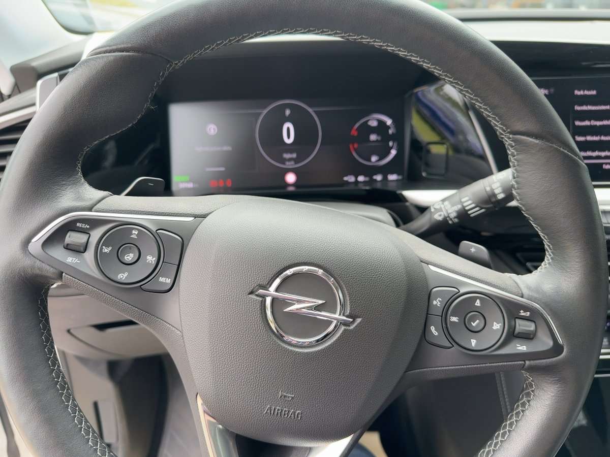 Fahrzeugbild eines Opel Grandland X