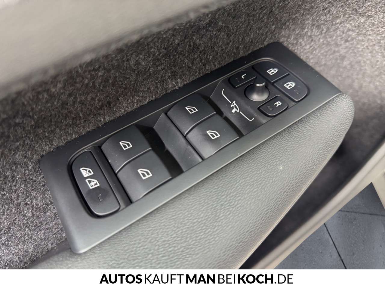 Fahrzeugbild eines Volvo XC40