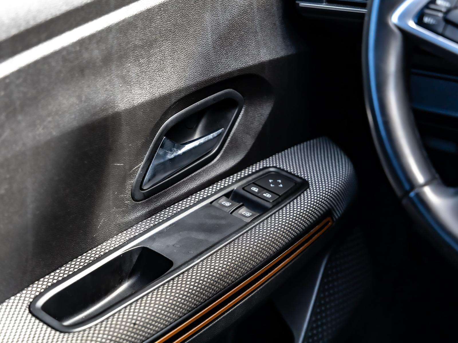 Fahrzeugbild eines Dacia Sandero