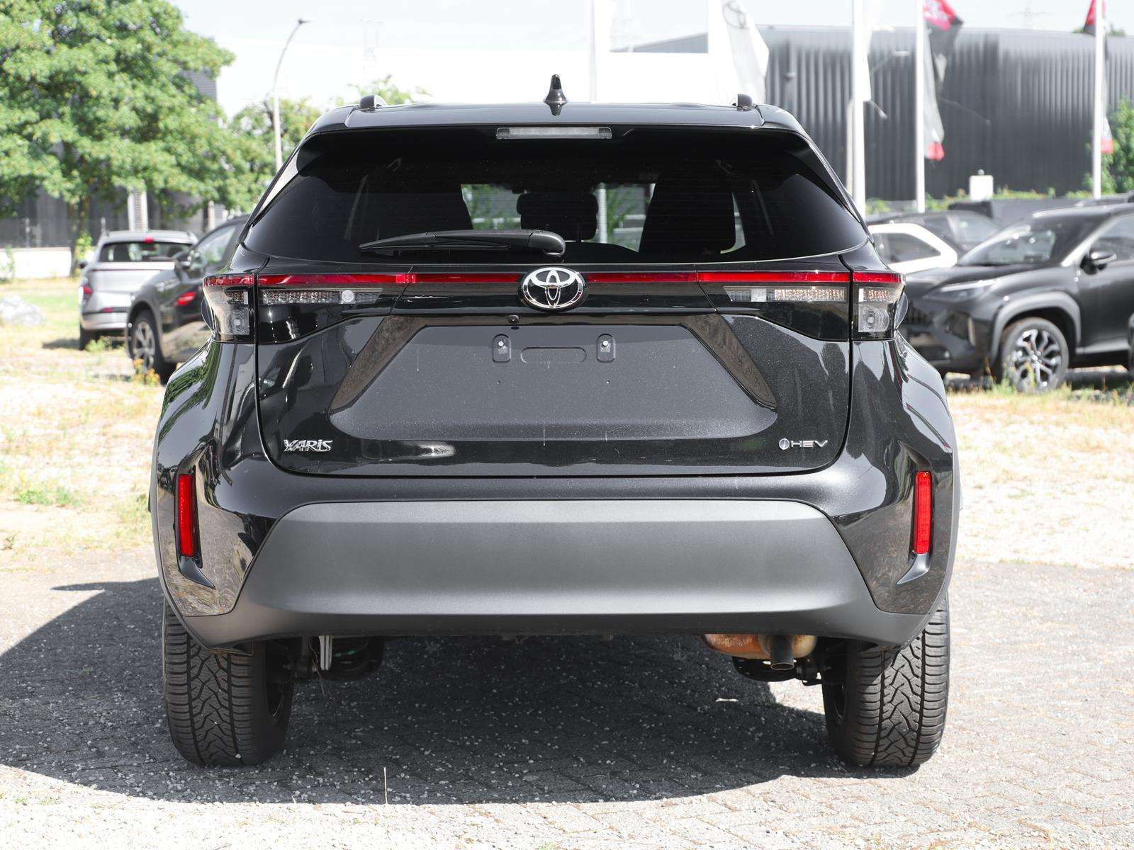 Fahrzeugbild eines Toyota Yaris Cross