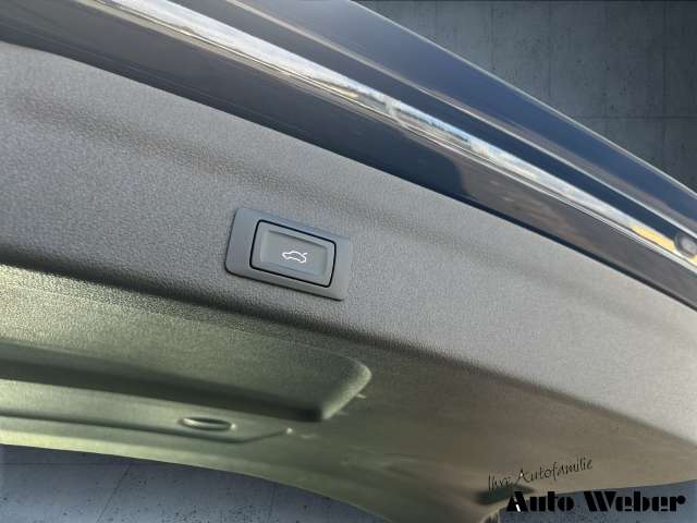 Fahrzeugbild eines Audi S6