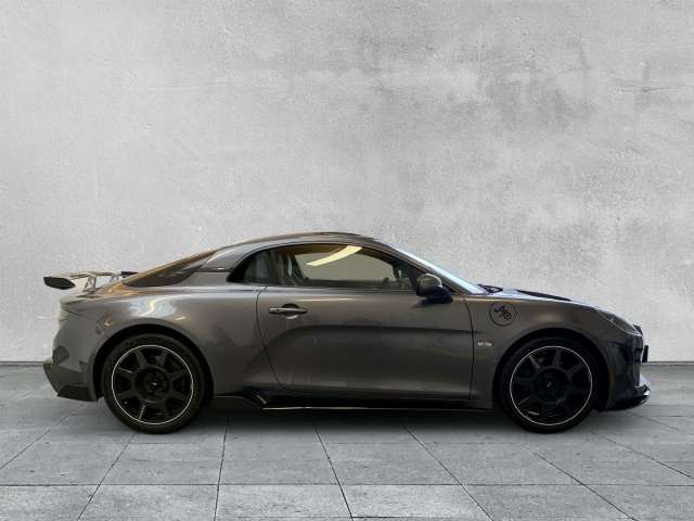 Fahrzeugbild eines Alpine A110