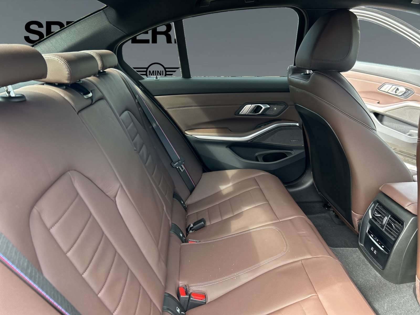 Fahrzeugbild eines BMW 3er-Reihe