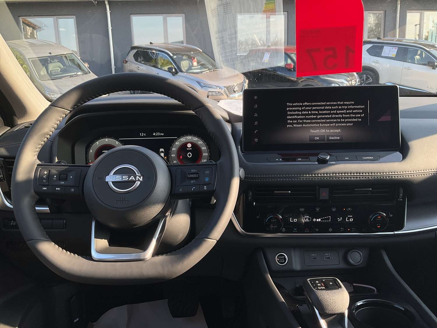Fahrzeugbild eines Nissan X-TRAIL