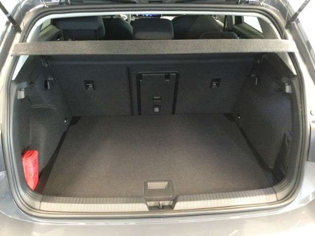 Fahrzeugbild eines Volkswagen Golf