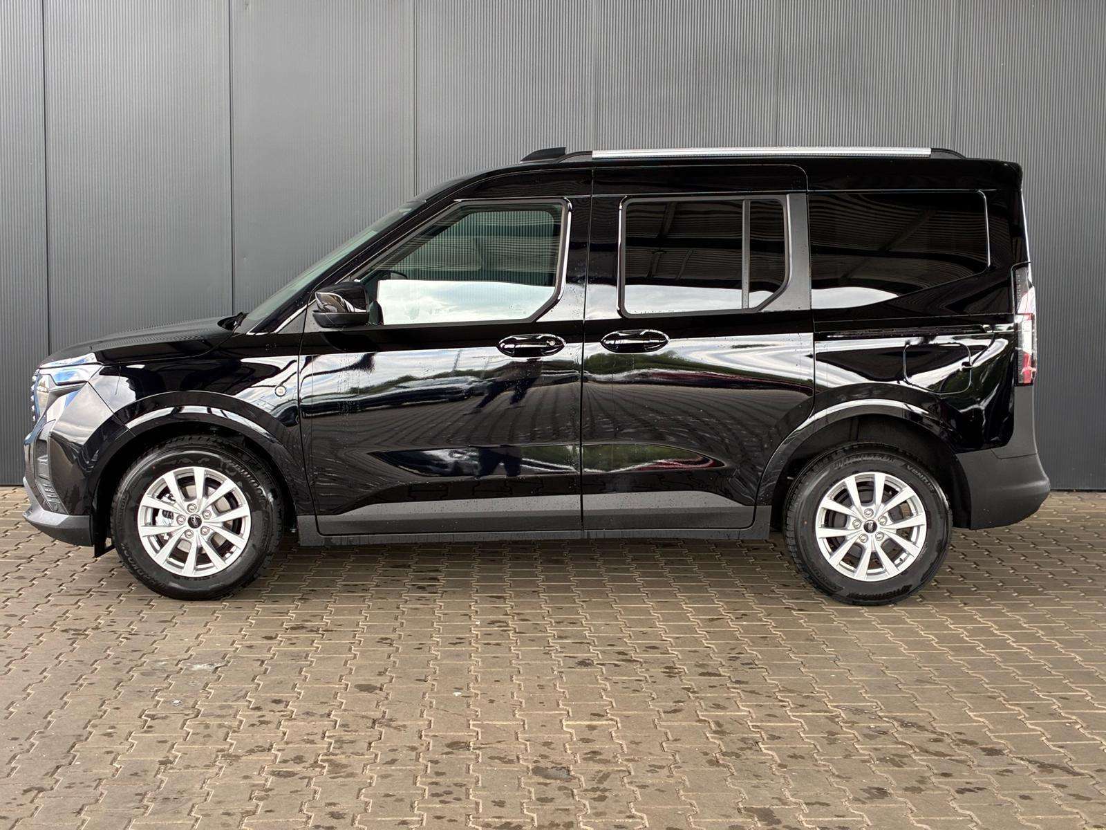 Fahrzeugbild eines Ford Tourneo Courier