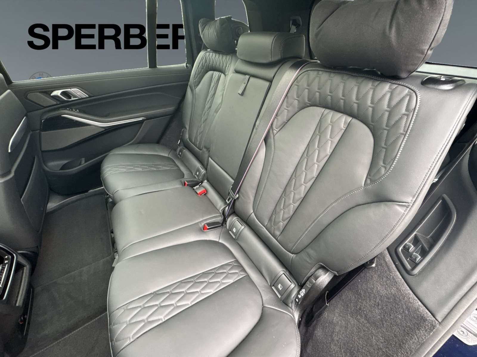 Fahrzeugbild eines BMW X7