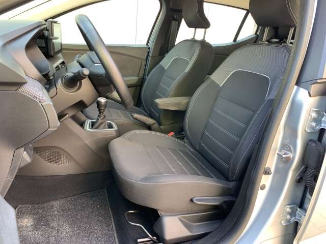 Fahrzeugbild eines Dacia Sandero