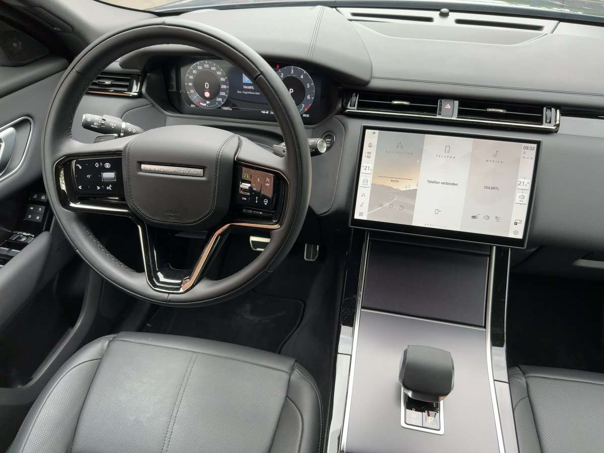 Fahrzeugbild eines Land Rover Range Rover Velar