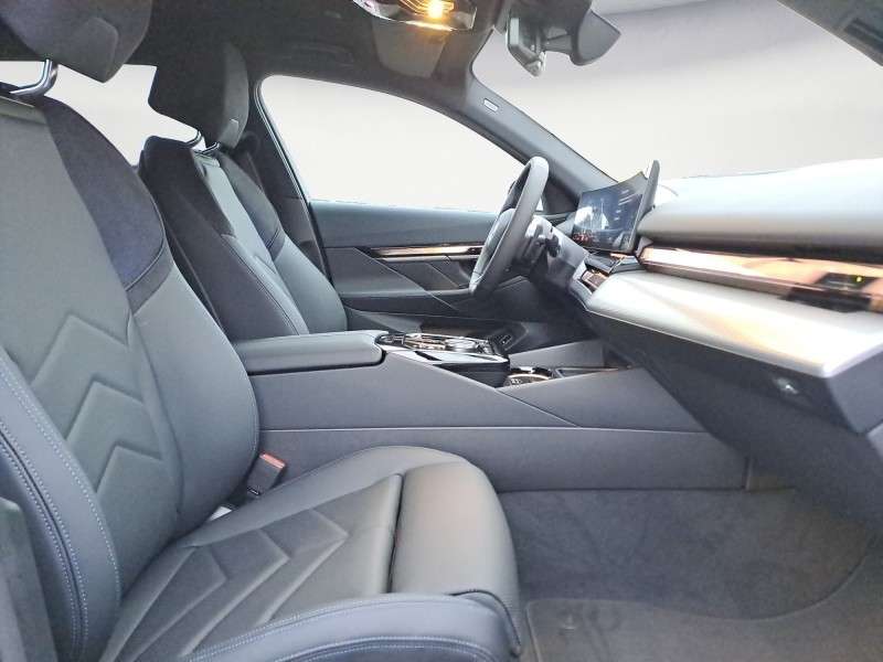 Fahrzeugbild eines BMW 5er-Reihe
