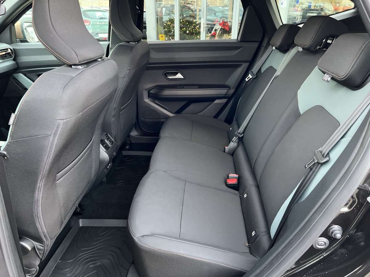 Fahrzeugbild eines Dacia Bigster