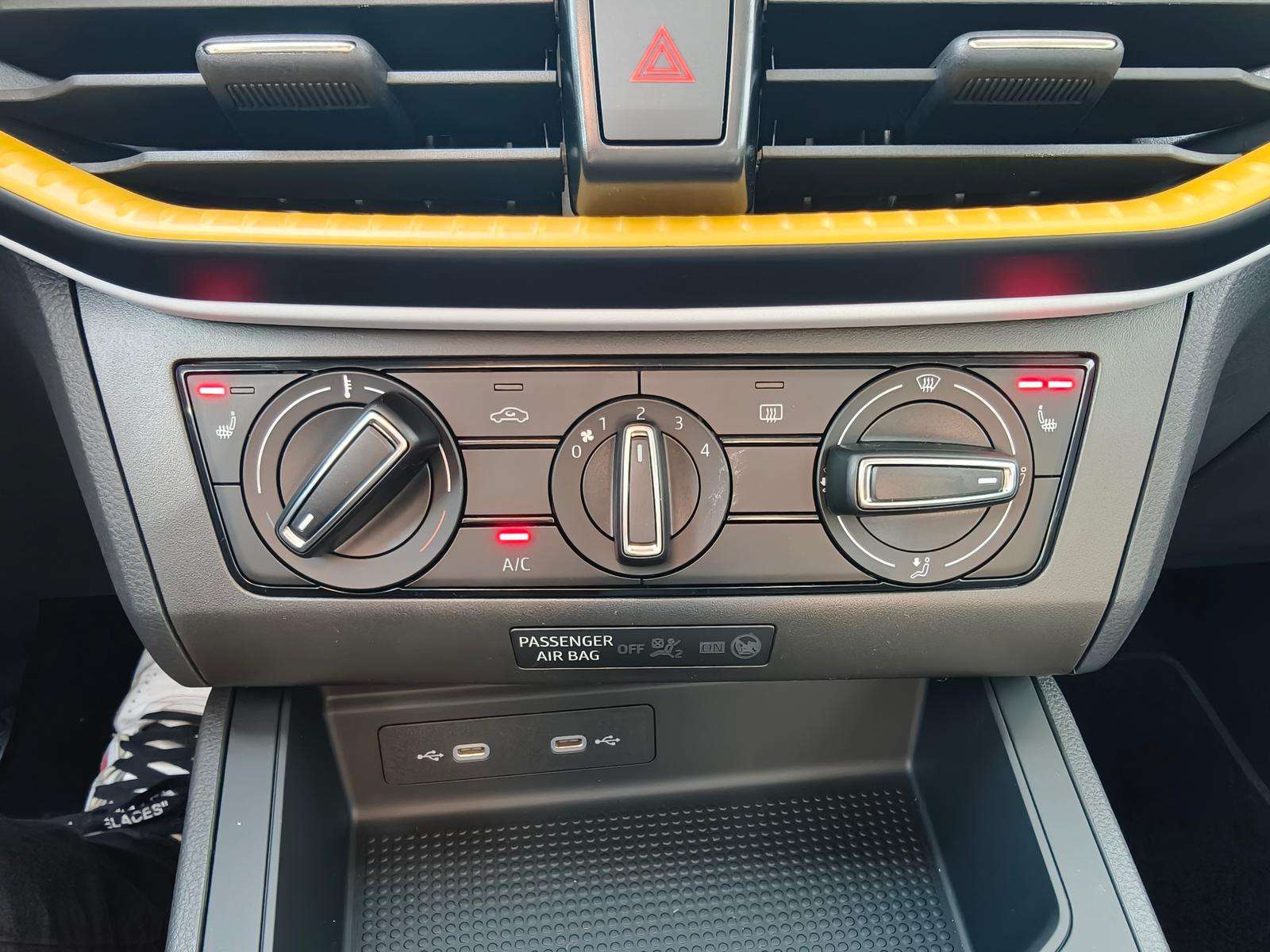 Fahrzeugbild eines SEAT Ibiza