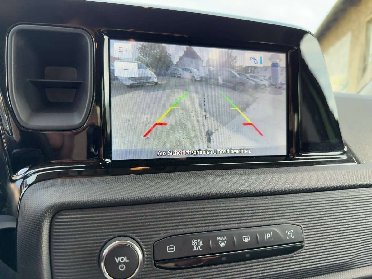 Fahrzeugbild eines Ford Tourneo Courier