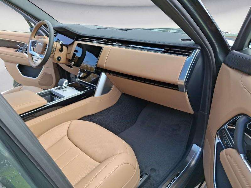 Fahrzeugbild eines Land Rover Range Rover