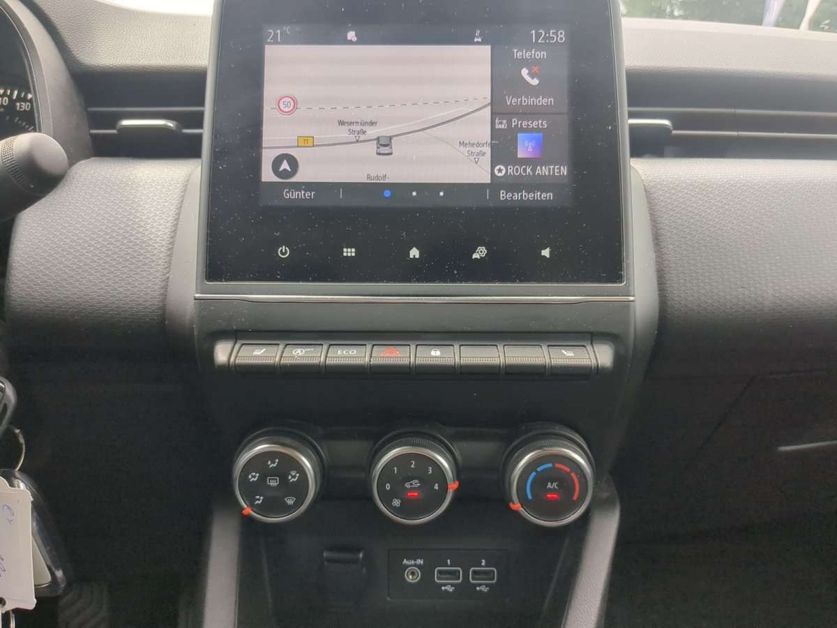 Fahrzeugbild eines Renault Clio