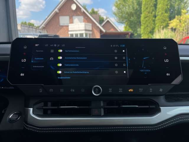Fahrzeugbild eines Jeep Compass