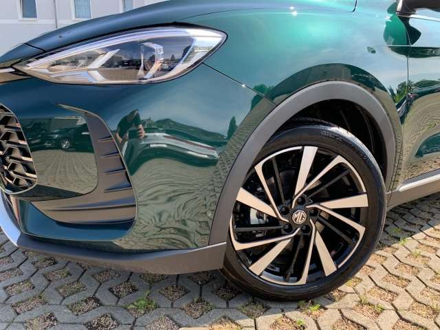 Fahrzeugbild eines MG ZS