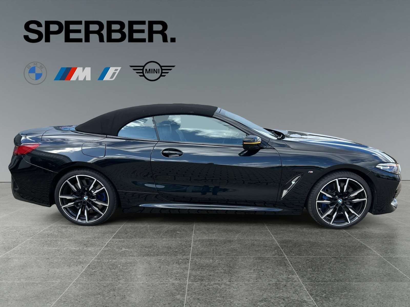 Fahrzeugbild eines BMW 8er-Reihe