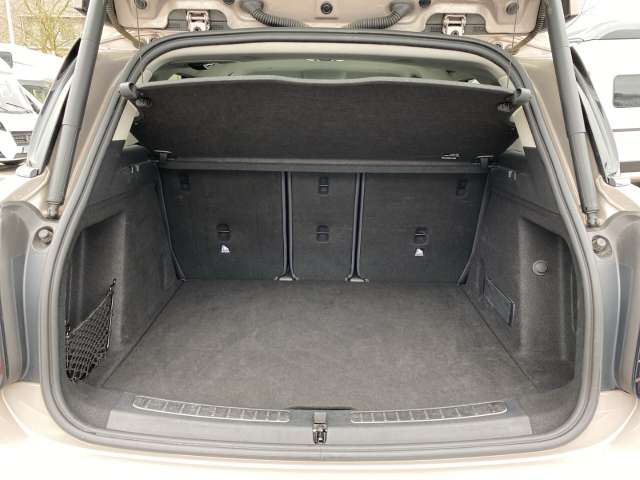 Fahrzeugbild eines MINI Countryman