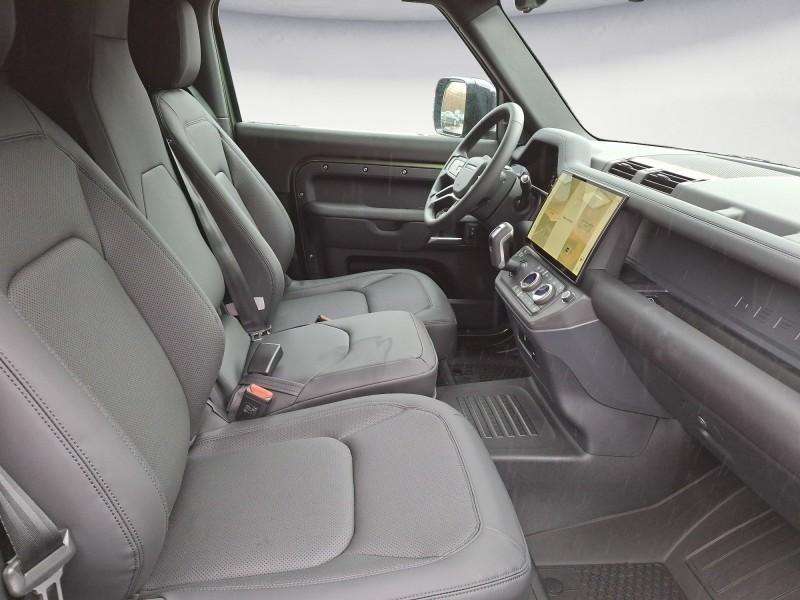 Fahrzeugbild eines Land Rover Defender