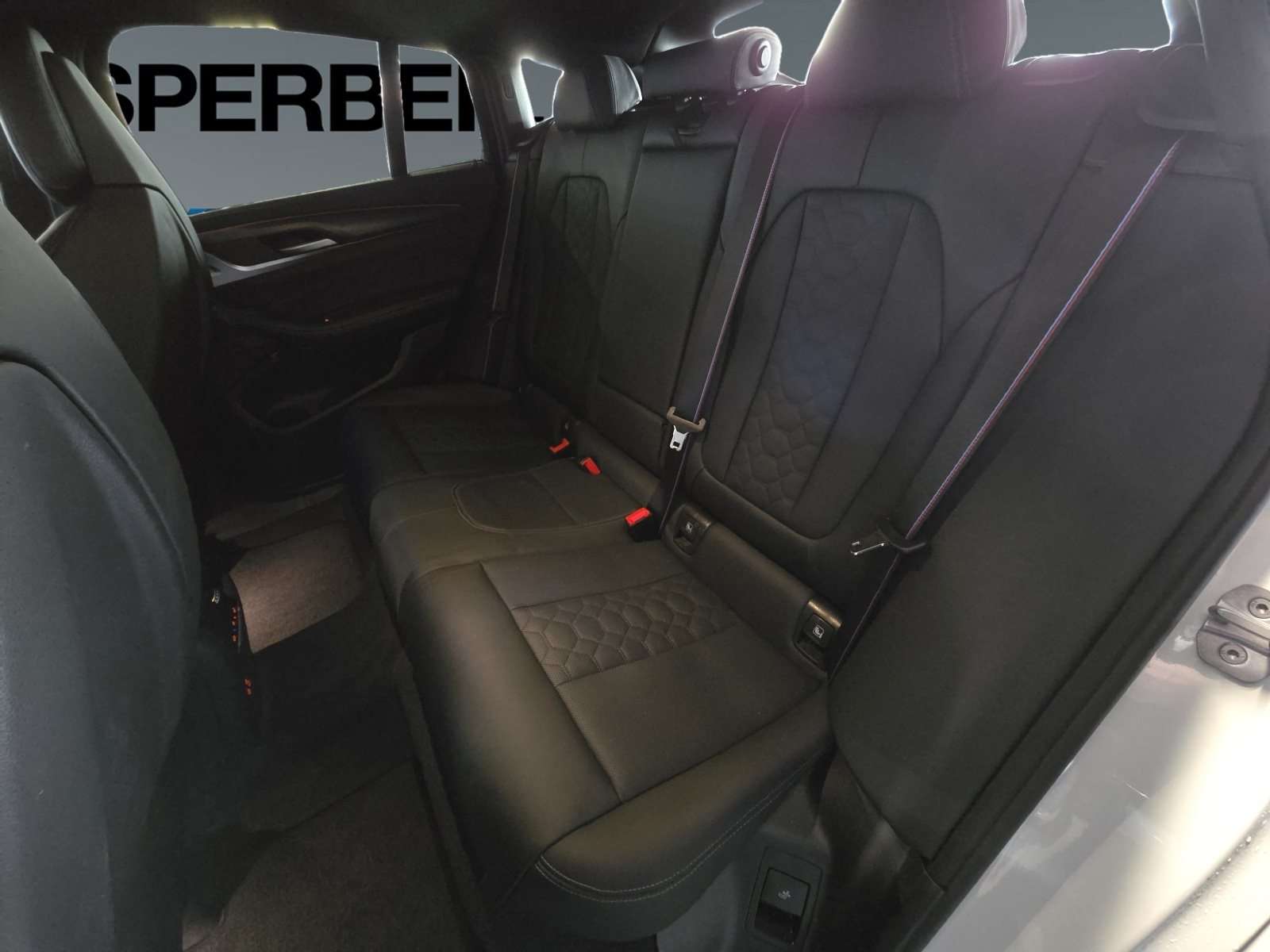 Fahrzeugbild eines BMW X4