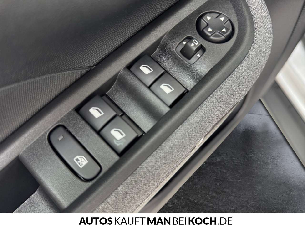 Fahrzeugbild eines Opel Frontera