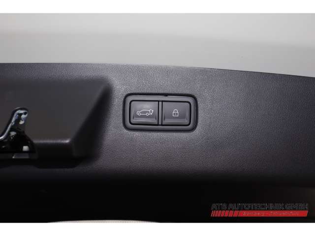 Fahrzeugbild eines Hyundai Santa Fe