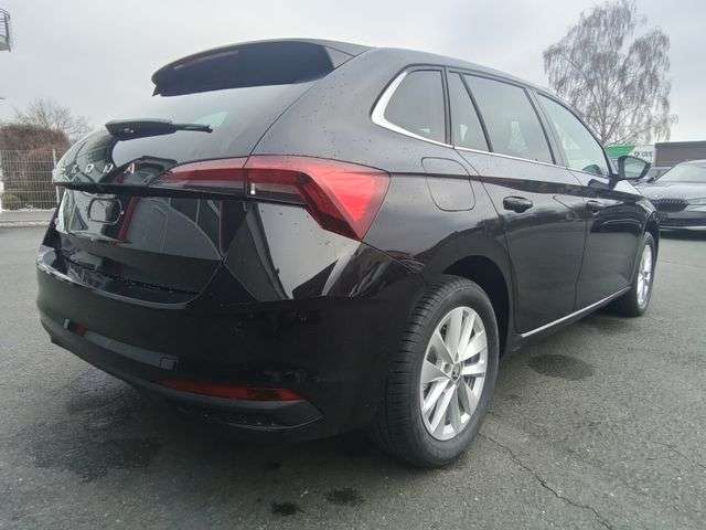 Fahrzeugbild eines Skoda Scala