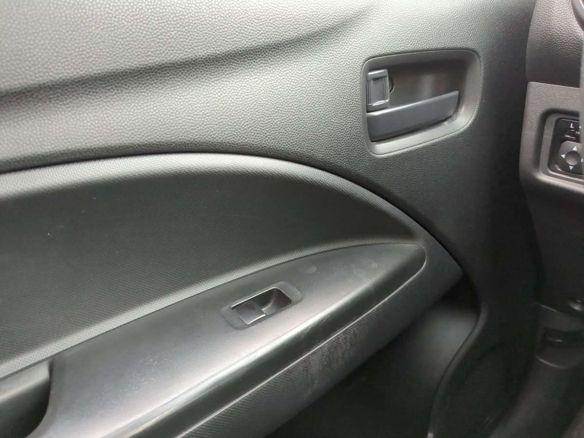Fahrzeugbild eines Mitsubishi Space Star